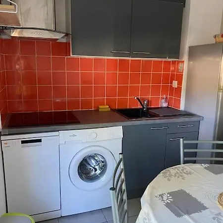 Louer Studio Douce Escale A St Cyprien Apartment *